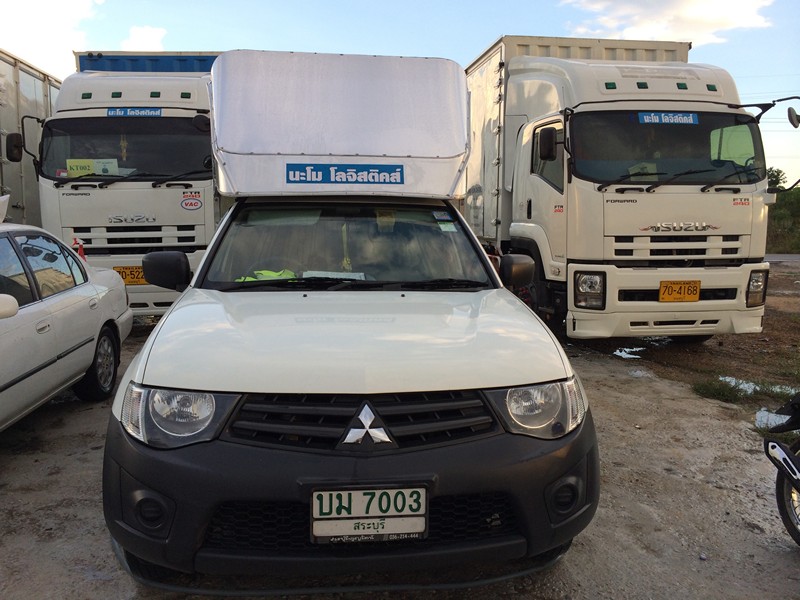 รถขนส่ง