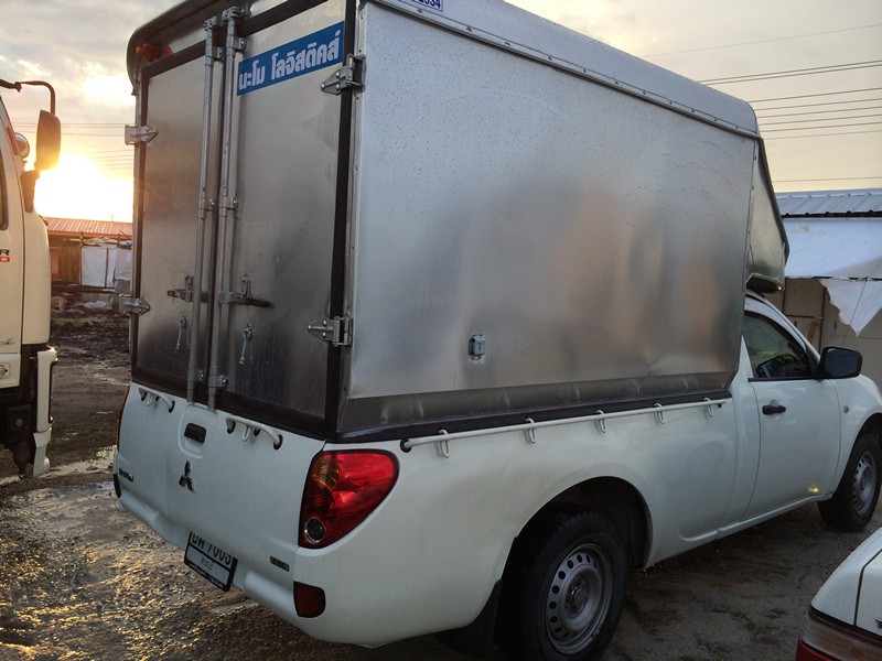 รถขนส่ง