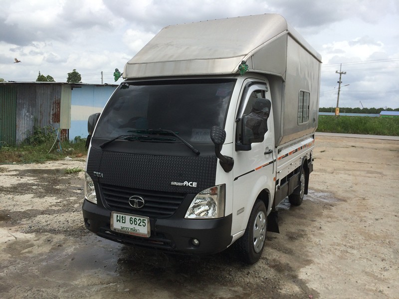 รถขนส่ง